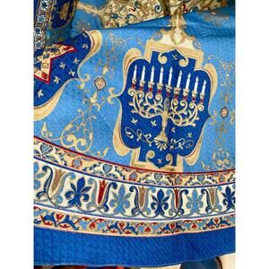 Hanukkah Tablecloth Wilton Court Jewish Holiday 70" Round 2 Napkins 2 Placemats